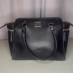 A.V.I. Purse